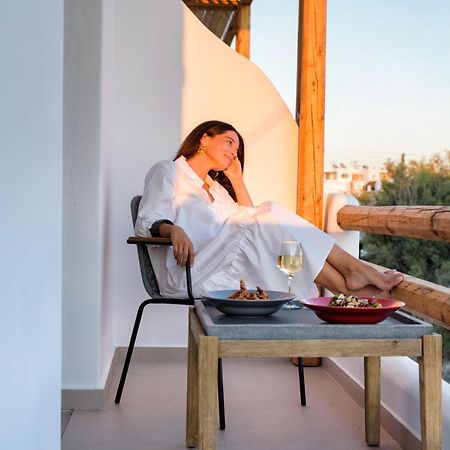 Kiano Suites Alikí 外观 照片